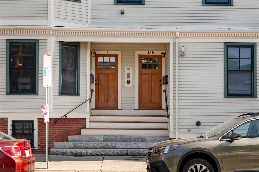 386 Washington Street # 2B