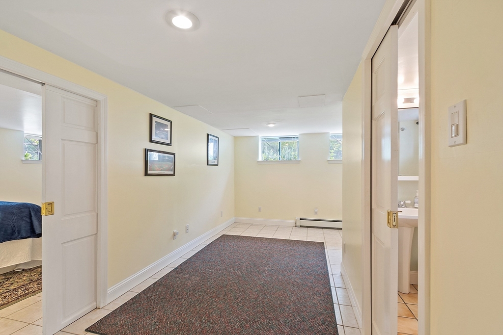 17 Phyllis Ave