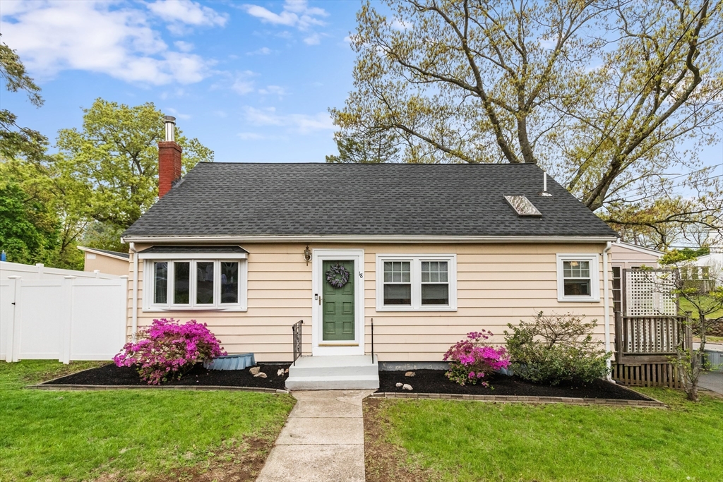 18 Elizabeth Rd