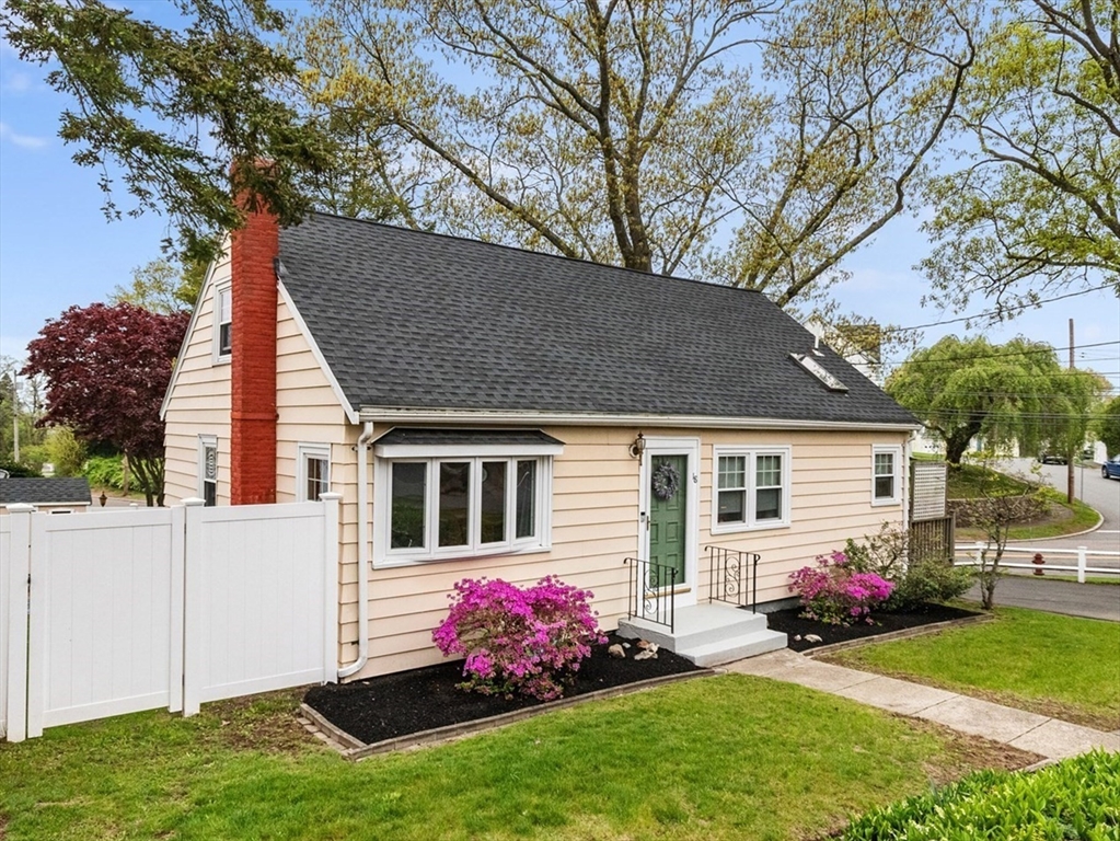18 Elizabeth Rd