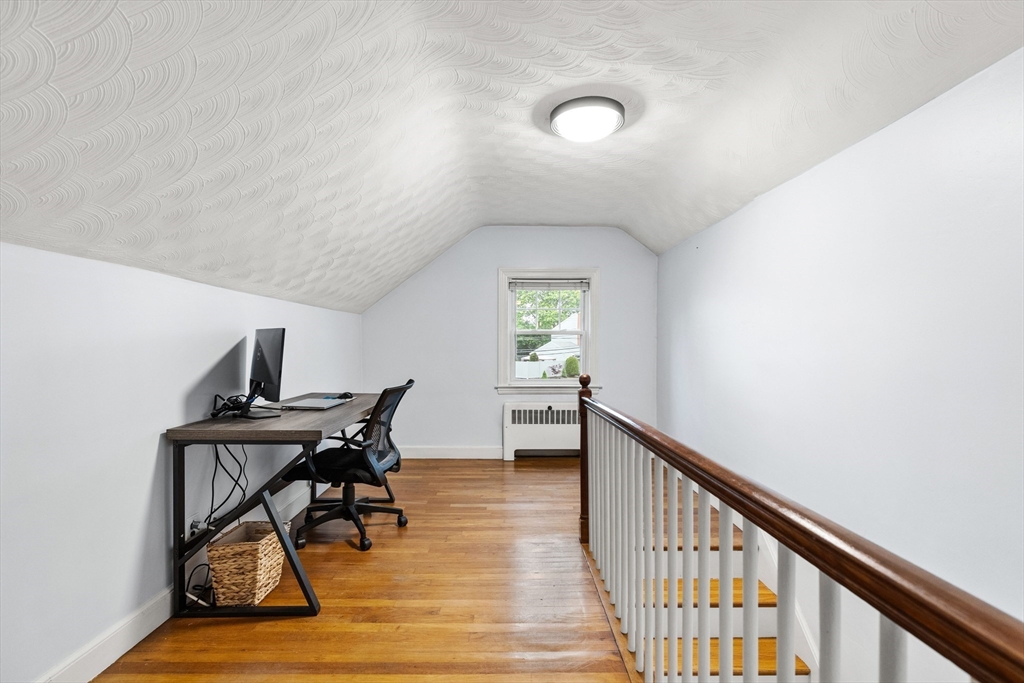 18 Elizabeth Rd