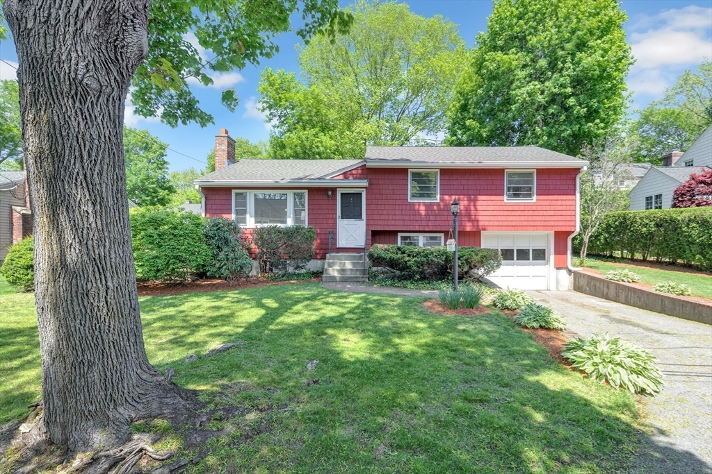 93 Hathaway Circle