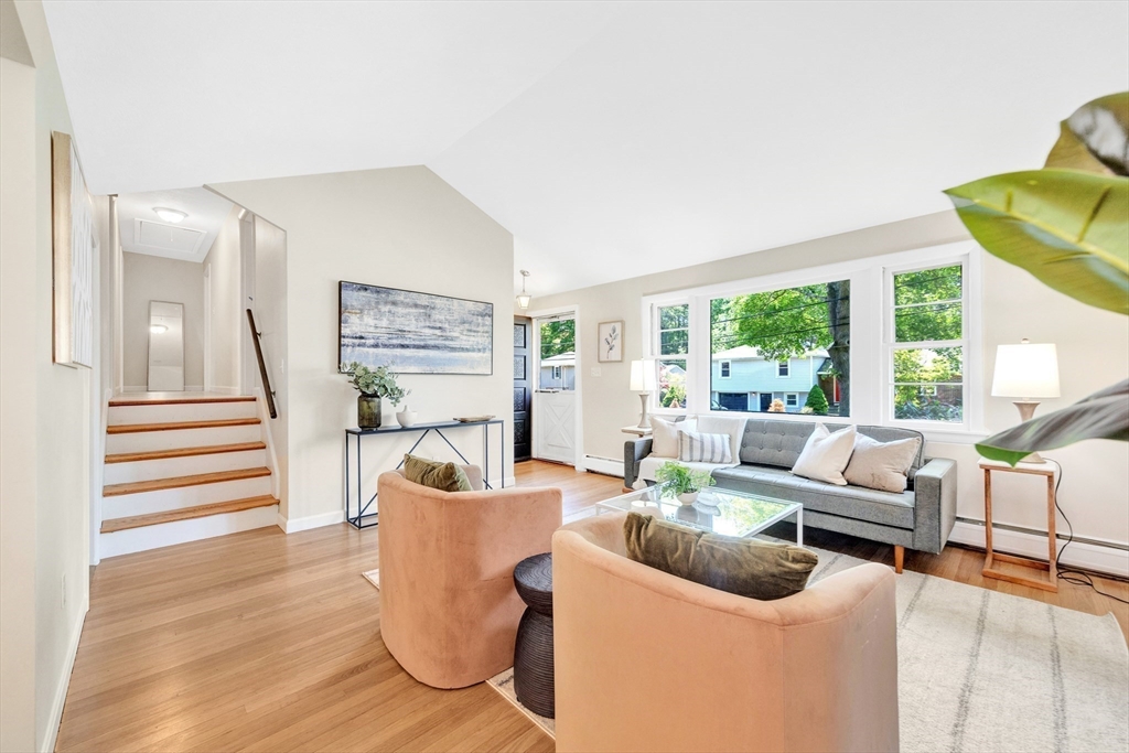 93 Hathaway Circle