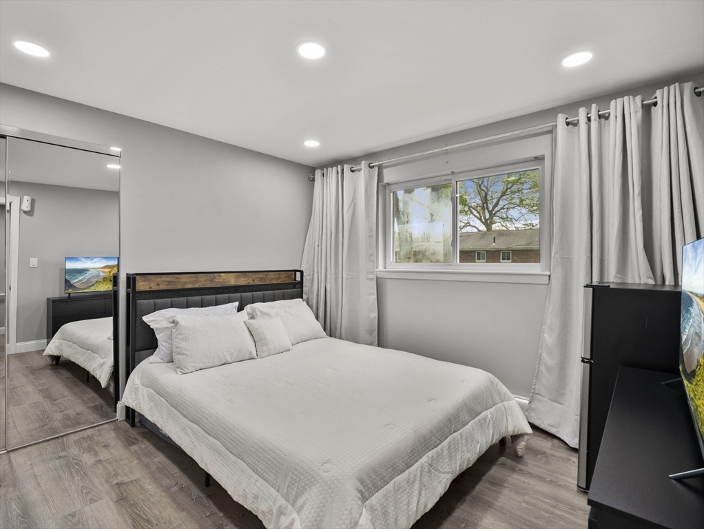 4 Wilson Dr # 4