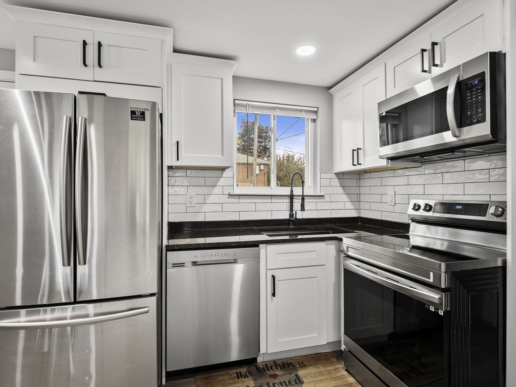 4 Wilson Dr # 4