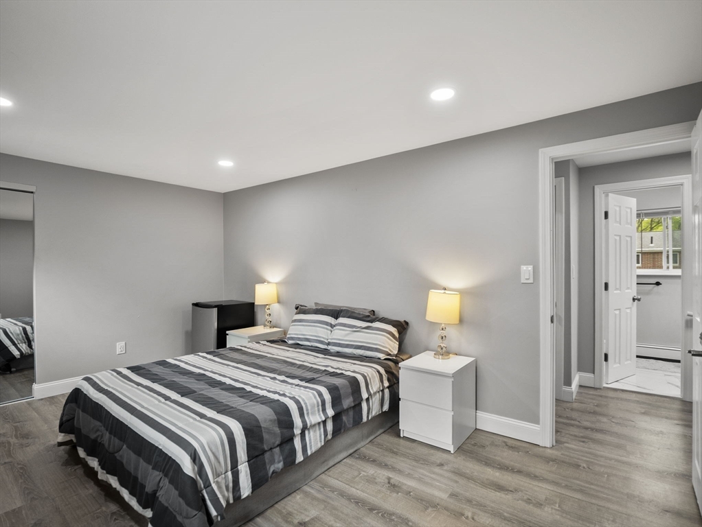 4 Wilson Dr # 4