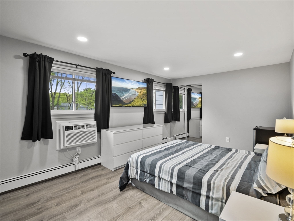 4 Wilson Dr # 4