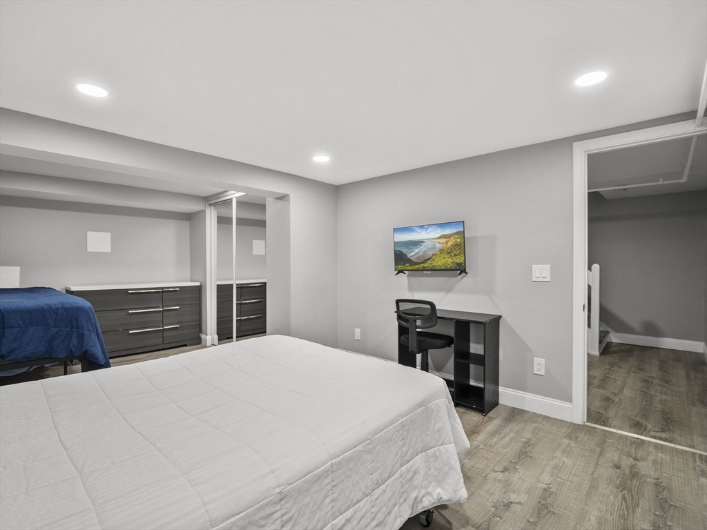4 Wilson Dr # 4
