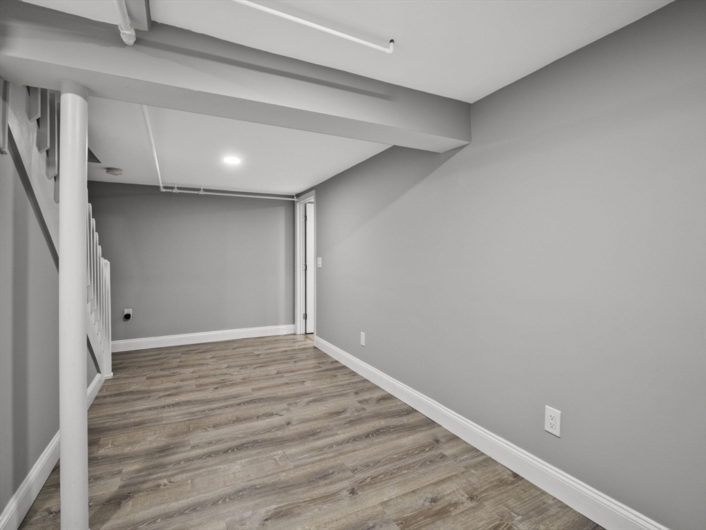 4 Wilson Dr # 4