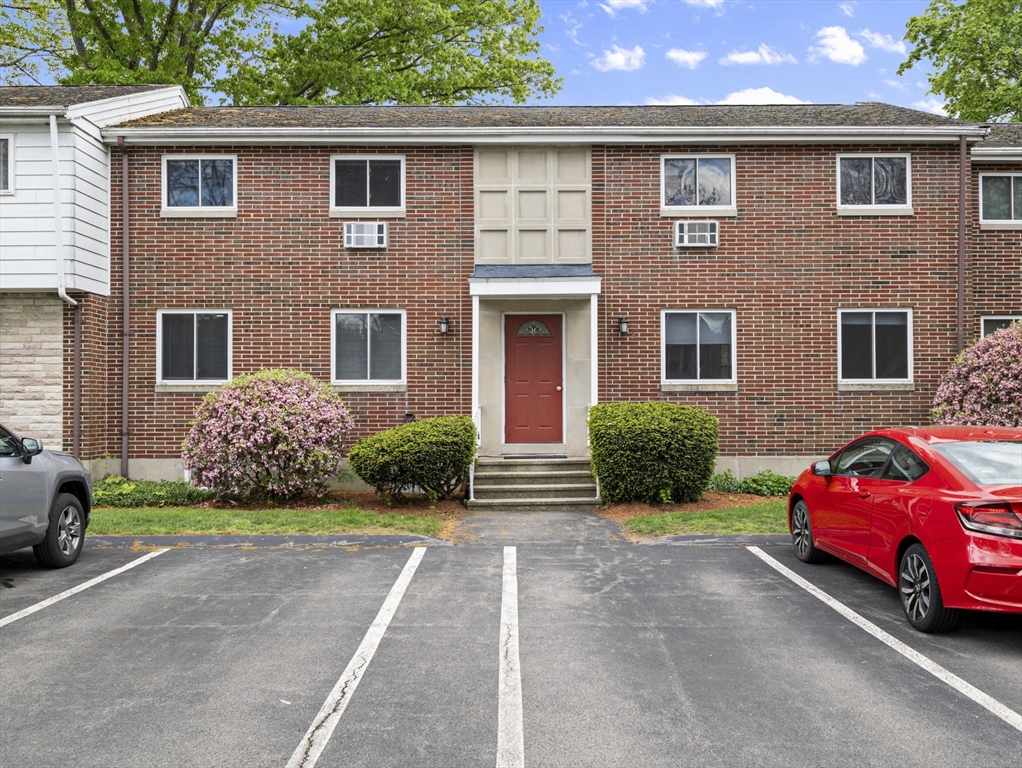 4 Wilson Dr # 4