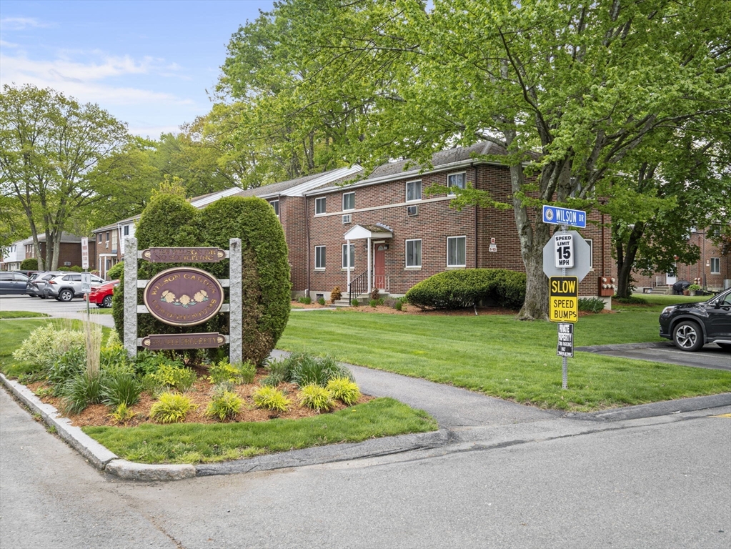 4 Wilson Dr # 4