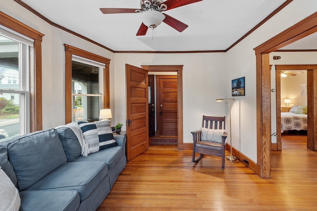 15-17 Faxon St