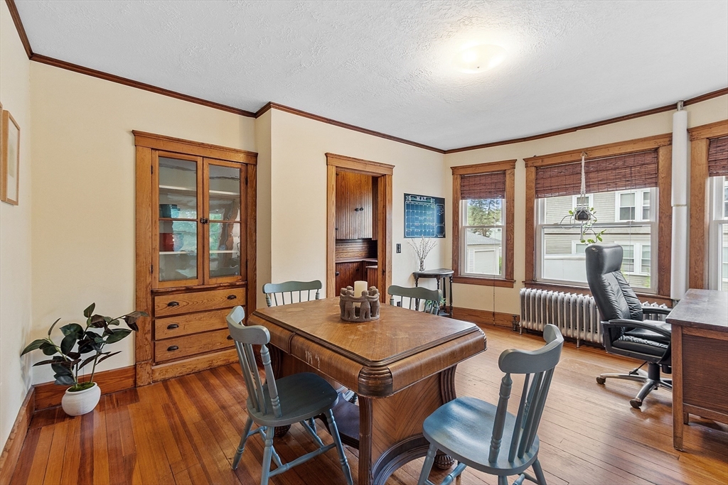 15-17 Faxon St