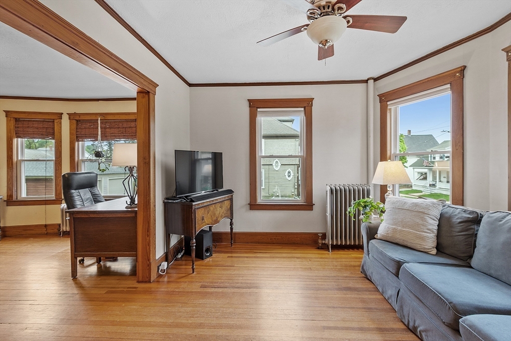 15-17 Faxon St