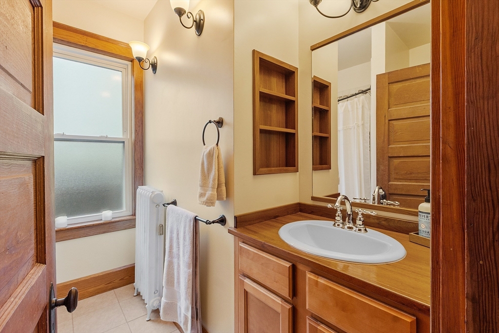 15-17 Faxon St