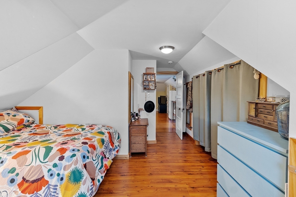 15-17 Faxon St