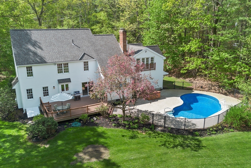 825 Brockelman Rd