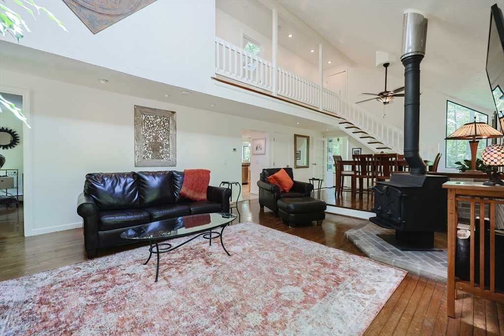 5 Castle Hill Rd
