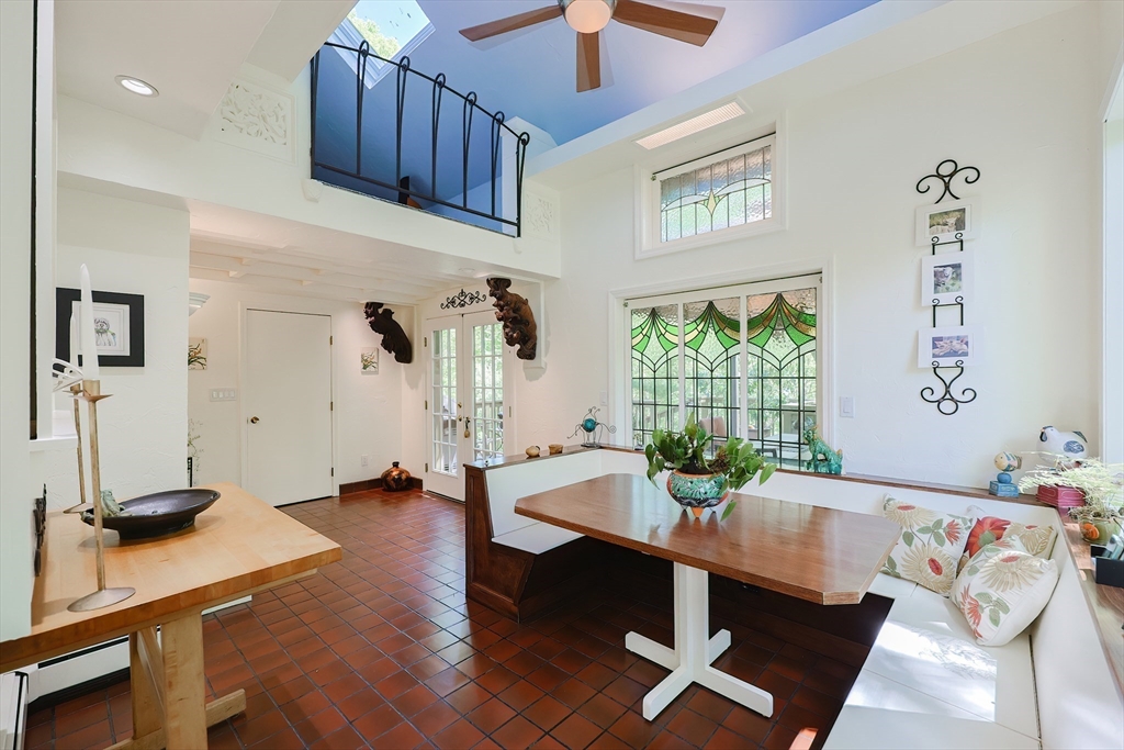 5 Castle Hill Rd