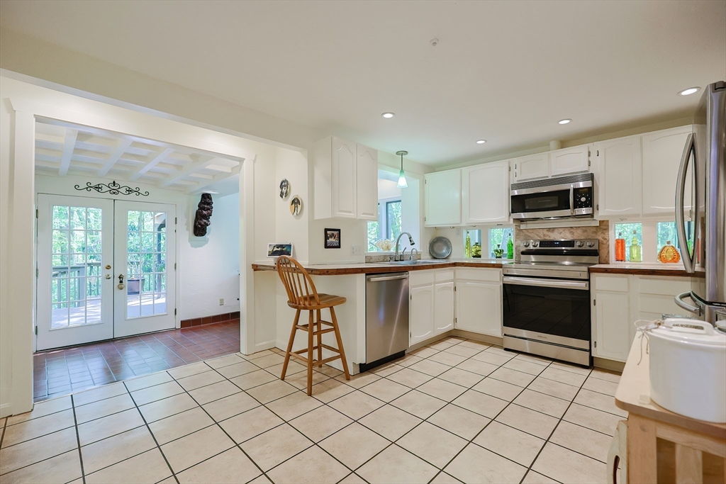 5 Castle Hill Rd