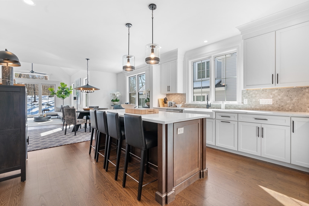 4 Pioneer Rd # 4
