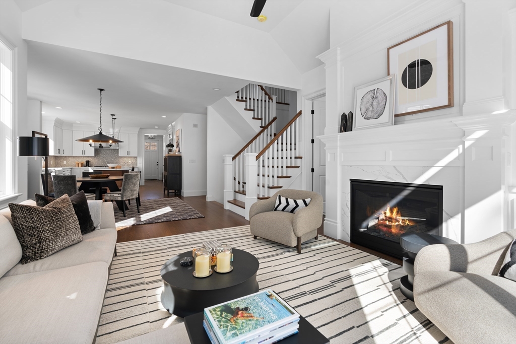 4 Pioneer Rd # 4