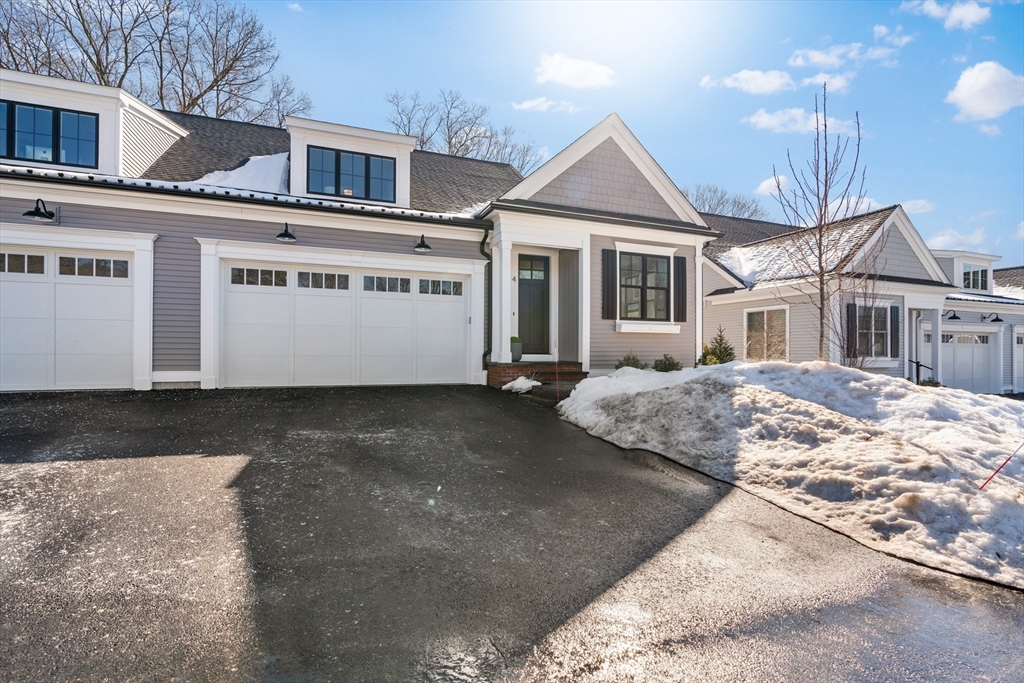 4 Pioneer Rd # 4
