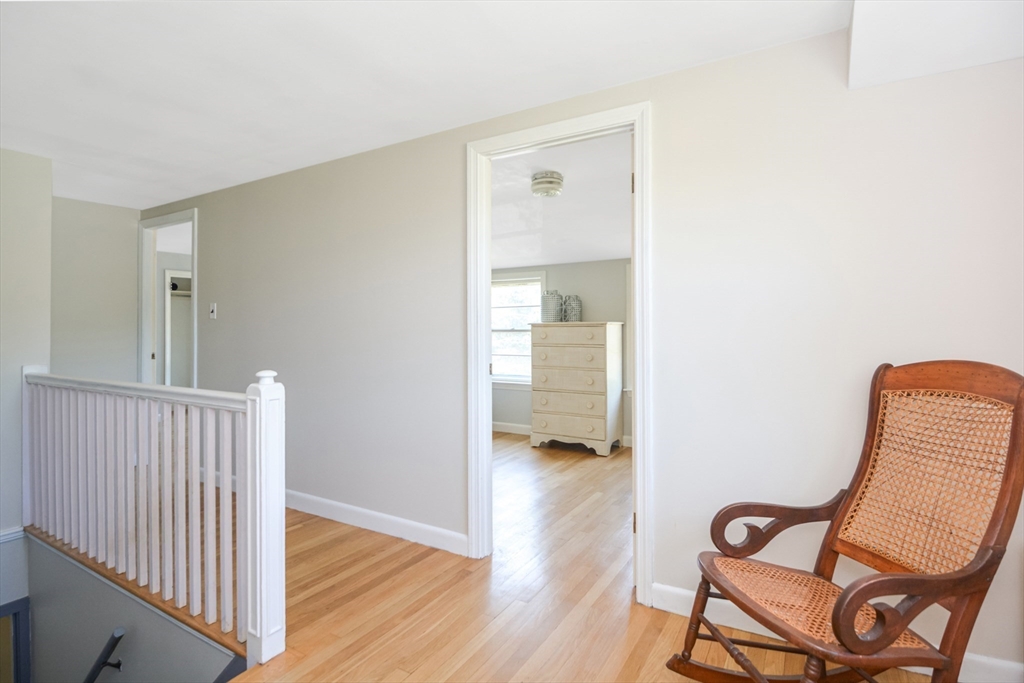 8 Hammond Rd