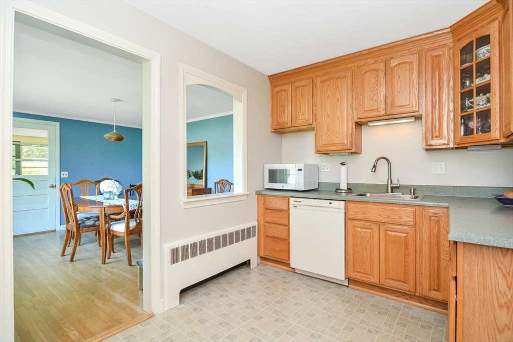 8 Hammond Rd