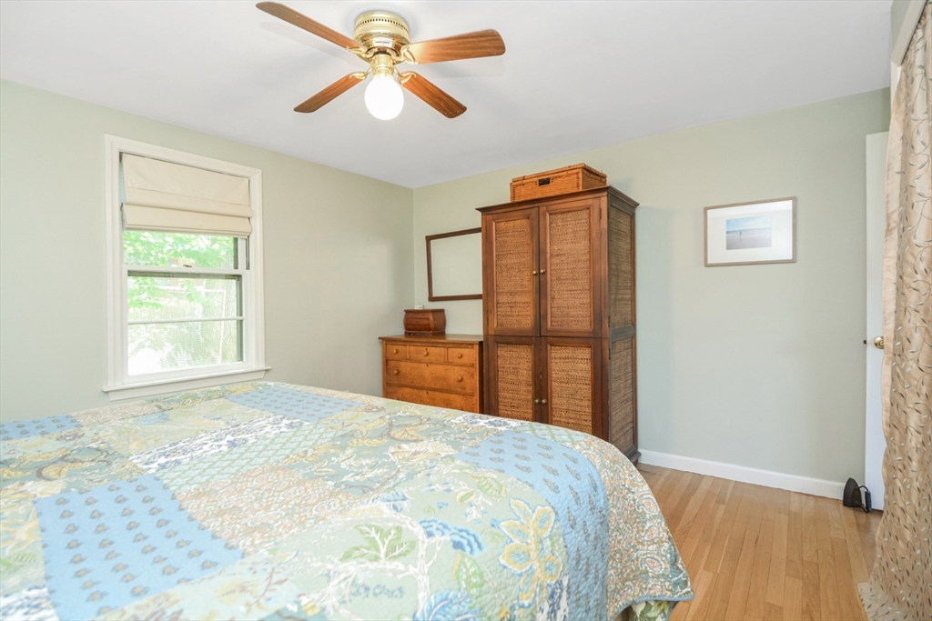 8 Hammond Rd