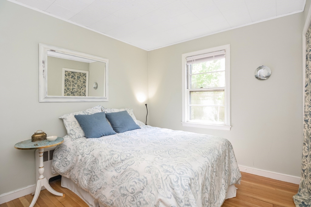 8 Hammond Rd