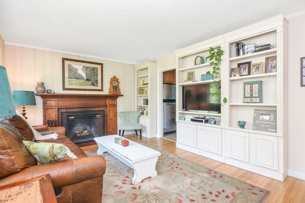 8 Hammond Rd