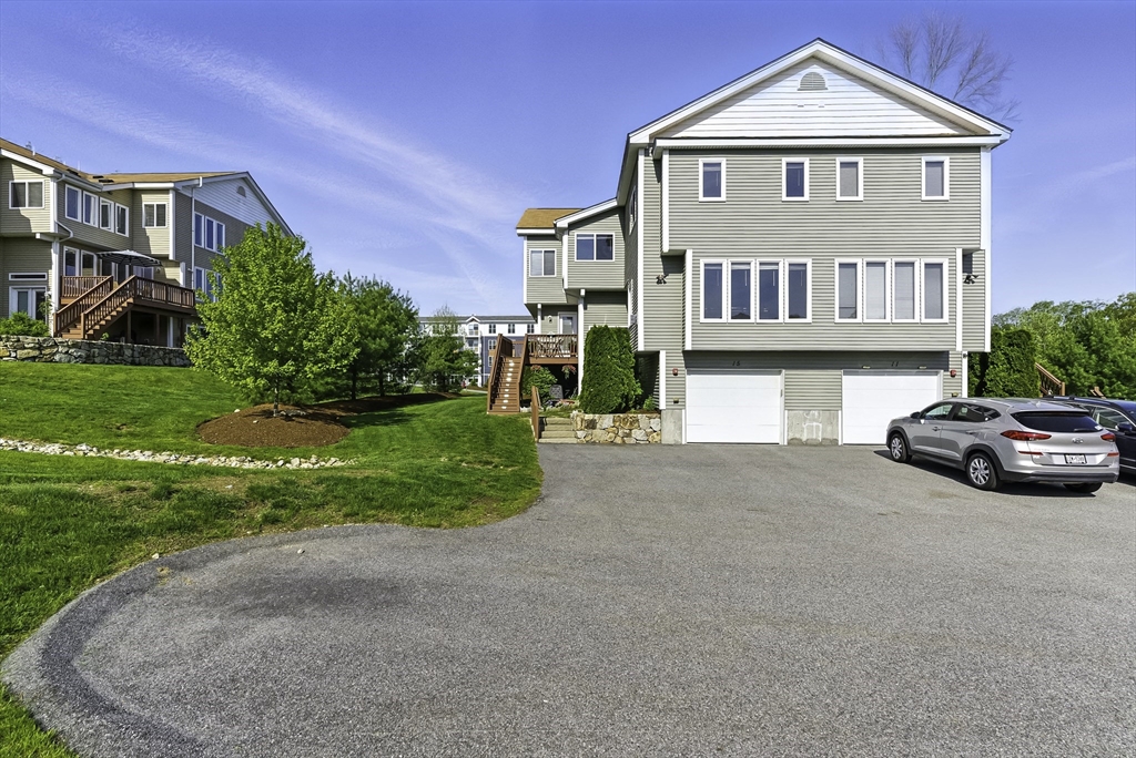 15 Queen Isabella Way # 15