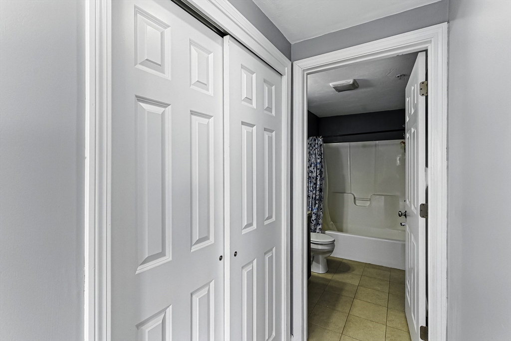 15 Queen Isabella Way # 15