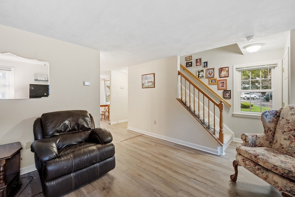 10 Oak Ridge Dr # 6