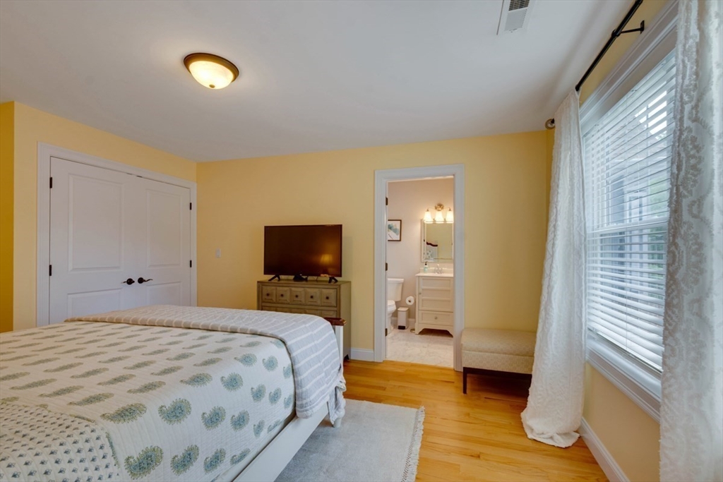 10 Damon Road