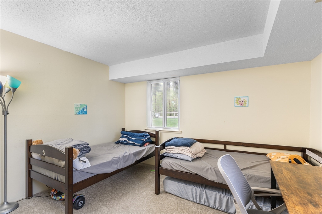 2 Post Oak Ln # 2