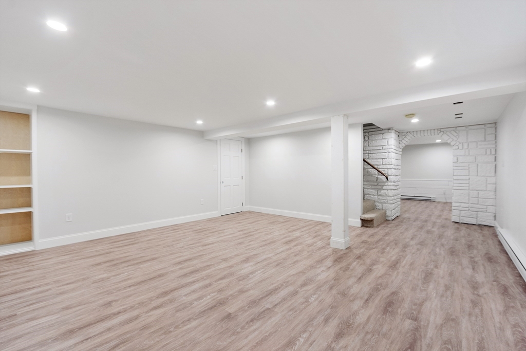 254 Taylor Rd