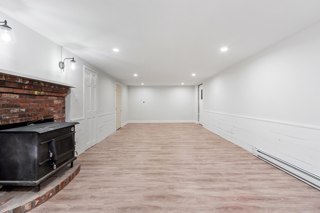 254 Taylor Rd