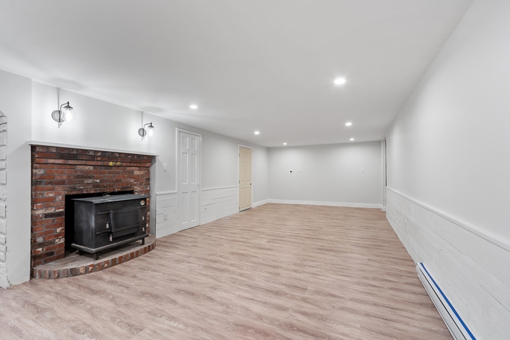 254 Taylor Rd