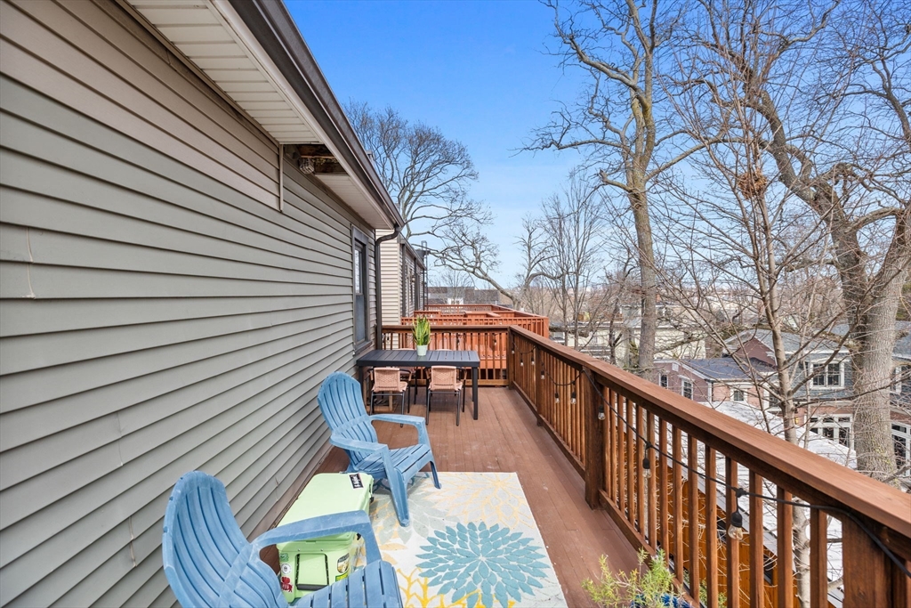 42 Rockview St # 6