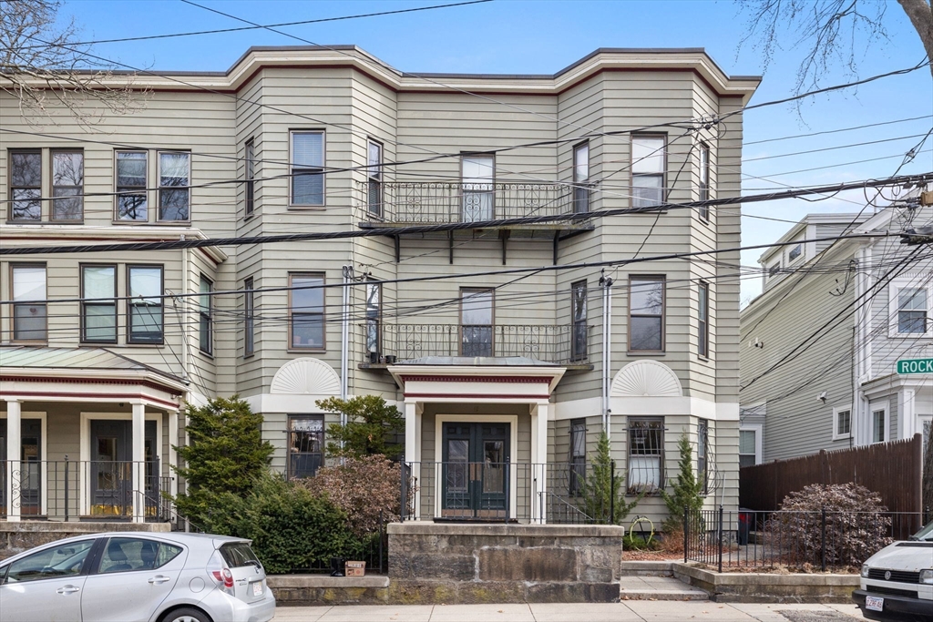 42 Rockview St # 6