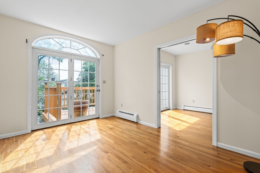 103 Claybourne # 103