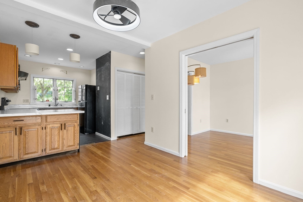103 Claybourne # 103