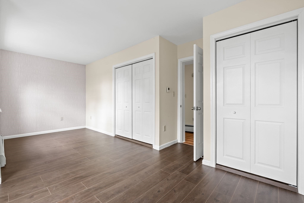 103 Claybourne # 103