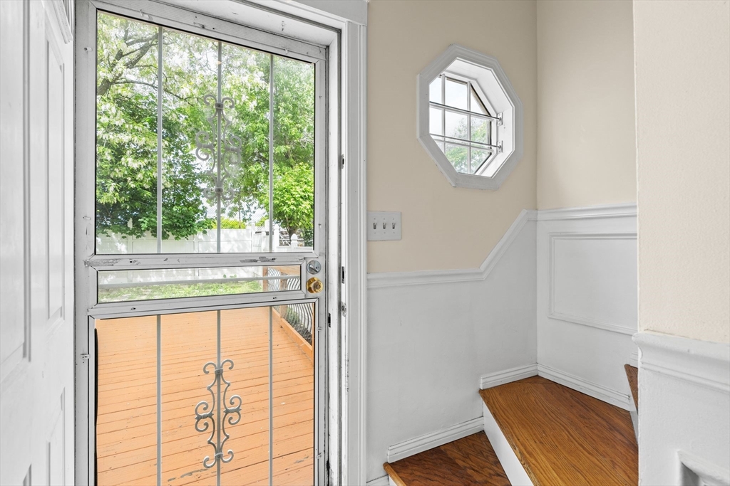 103 Claybourne # 103