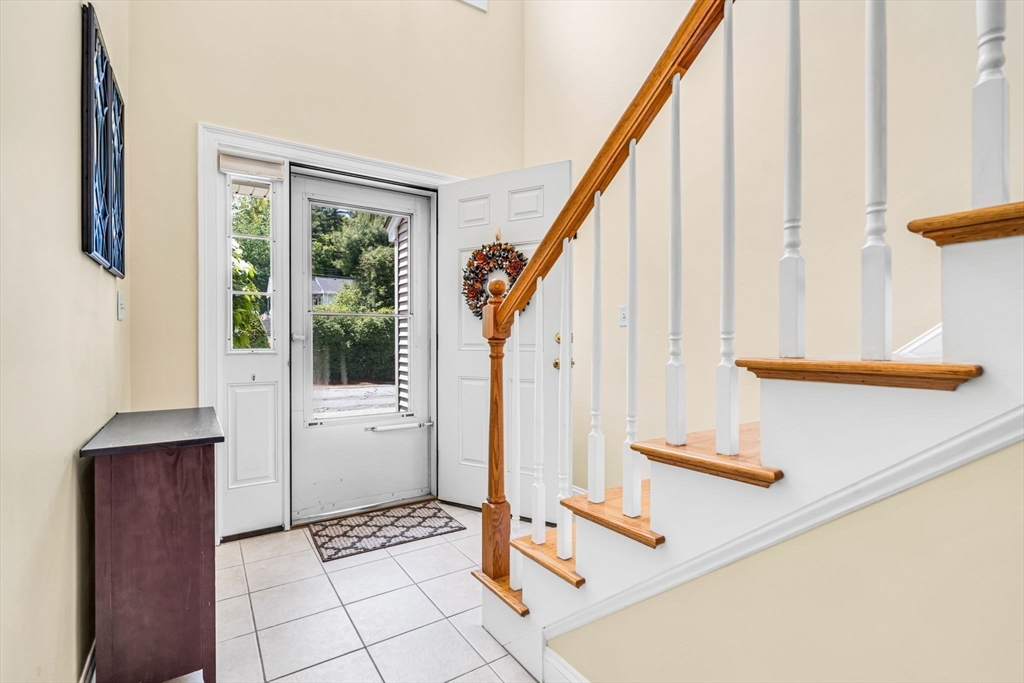 38 Karopulios Dr # 38