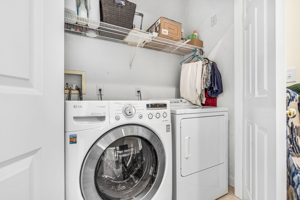 38 Karopulios Dr # 38