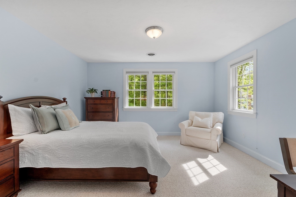252 Sawyer Rd