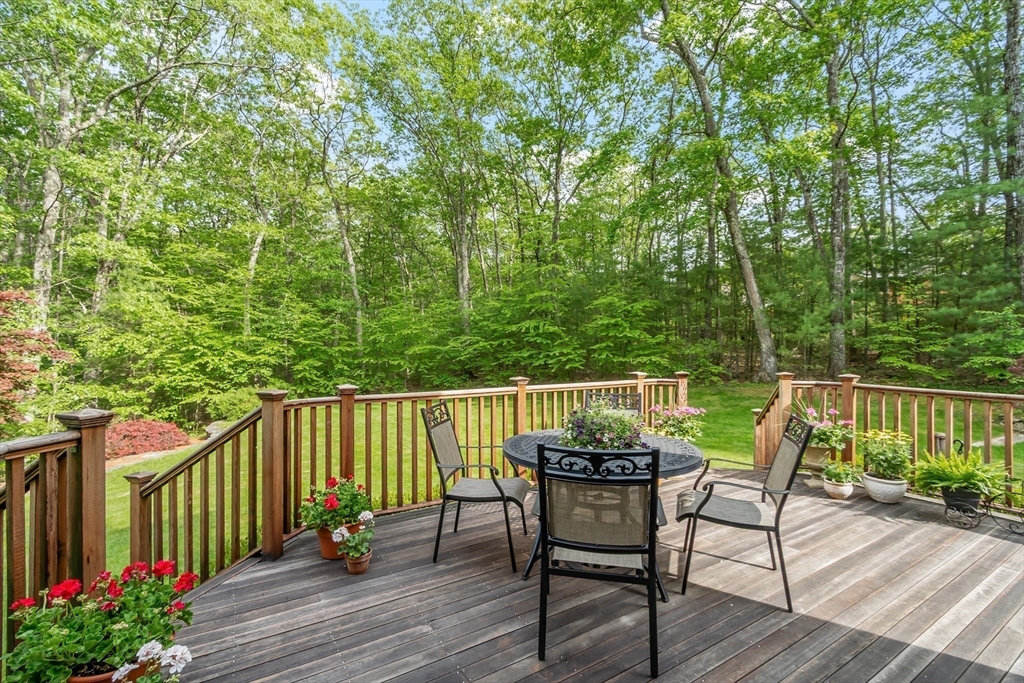 252 Sawyer Rd